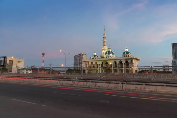 Yamiun ithat (hua mak yai) Moschee in Bangkok, Thailand — Stockfoto