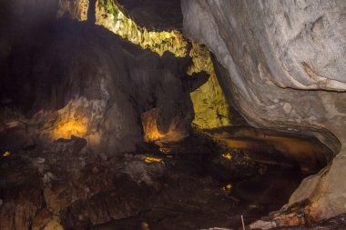 Temiz Su Mağarası Mulu Sarawak Malezya