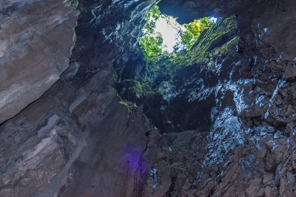 ムールー国立公園の洞窟 ボルネオ島 — ストック写真