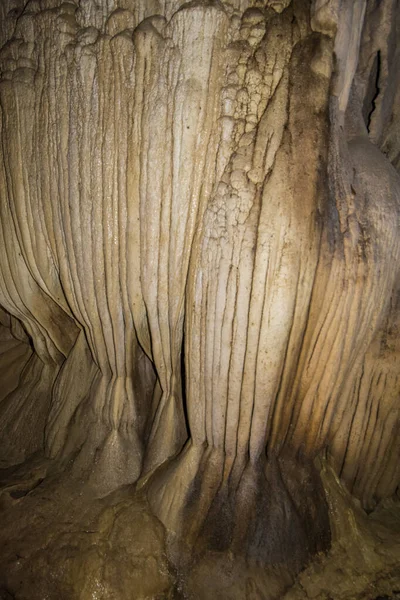 马来西亚Mulu国家公园的Lang Cave — 图库照片