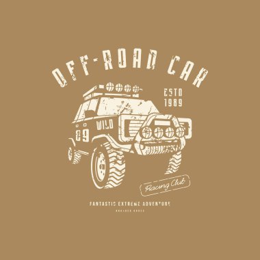 T-shirt için kaba tekstürlü off-road araç amblemi. Beyaz kahverengi arka planda yazdırma