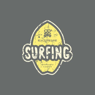 Sörf club için kaba tekstürlü amblemi. Grafik tasarım t-shirt için. Renk gri arka plan üzerinde yazdırma