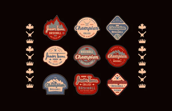 Conjunto de emblemas, insignias y parches de ropa del equipo de béisbol — Archivo Imágenes Vectoriales