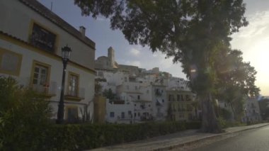 İspanya, İbiza Kasabası Dalt Villa Kilisesi