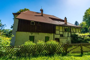 Heiligenberg 'deki güzel Constance Gölü' nün panorama yolu boyunca
