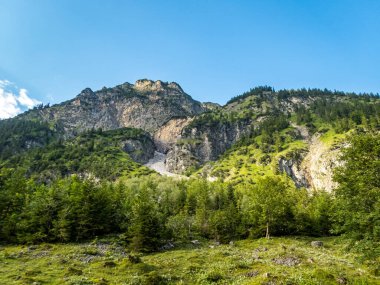 Nebelhorn 'dan Schneck, Hofats ve Oytal üzerinden Laufbacher Eck boyunca fantastik panoramik yürüyüş