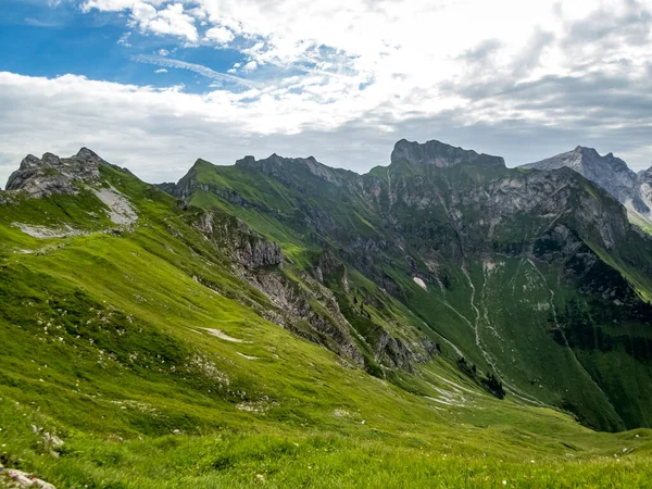 Nebelhorn Dan Schneck Hofats Oytal Üzerinden Laufbacher Eck Boyunca Fantastik — Stok fotoğraf