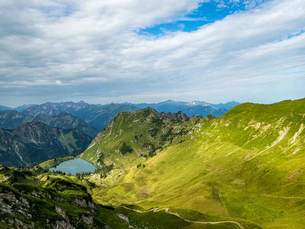 Nebelhorn Dan Schneck Hofats Oytal Üzerinden Laufbacher Eck Boyunca Fantastik — Stok fotoğraf