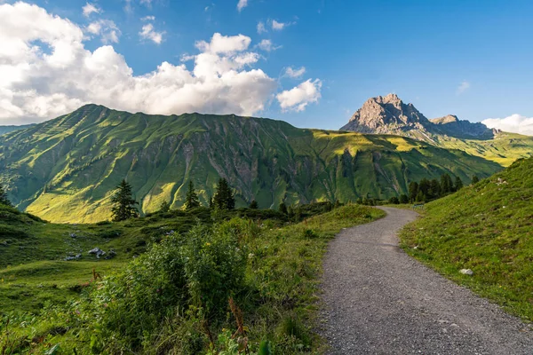 아름다운 Lechquellen Mountains 보르아를 베르크 Warth Schrocken Bregenzerwald — 스톡 사진