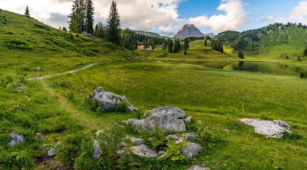 Φανταστική Πεζοπορία Στα Όμορφα Βουνά Lechquellen Warth Schrocken Bregenzerwald Στο — Φωτογραφία Αρχείου