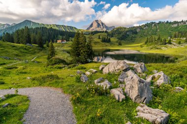 Vorarlberg 'deki güzel Lechquellen Dağları' nda muhteşem bir yürüyüş - Warth-Schrocken - Bregenzerwald