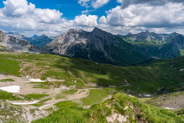 Φανταστική Πεζοπορία Στα Βουνά Lechquellen Στο Vorarlberg Της Αυστρίας Κοντά — Φωτογραφία Αρχείου