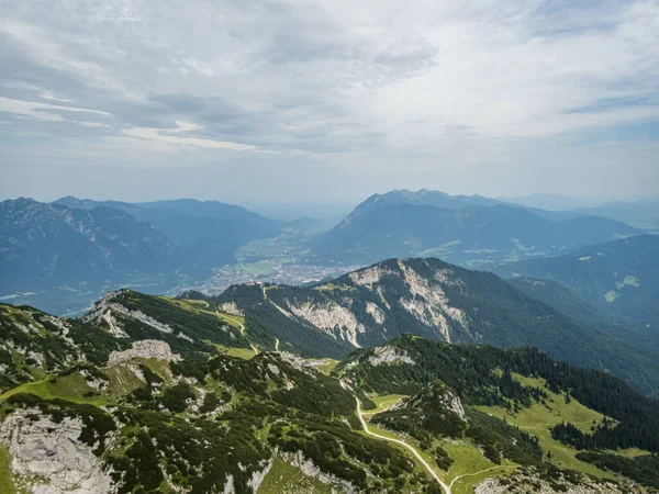 Escalade Sur Alpspitze Ferrata Dans Les Montagnes Wetterstein Près Garmisch — Photo