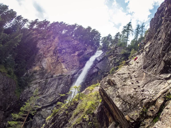 Escalada Cascada Lehner Vía Ferrata Cerca Oberried Otztal Tirol Austria —  Fotos de Stock