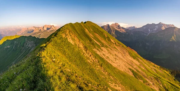 Fantastique Coucher Soleil Sur Belle Montagne Panoramique Hoferspitze Près Schrocken — Photo