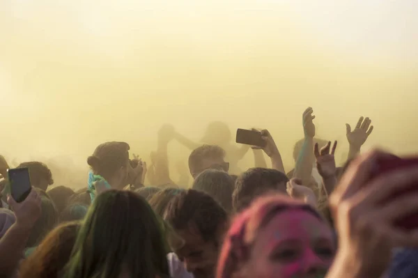 Izmir Turquia Outubro 2017 Pessoas Lotadas Festival Colored Powder Paint — Fotografia de Stock