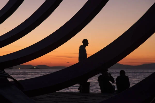 Izmir Türkei Oktober 2017 Silhouette Des Bildhauers Bihrat Mavitans Schiffskelett — Stockfoto