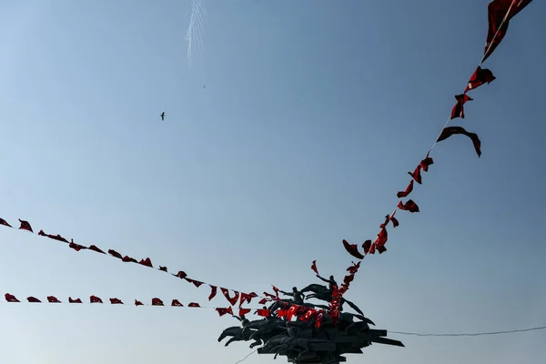 Izmir Turkey September 2018 Republican Tree Flags Poeple Solo Turk — Stock Photo, Image