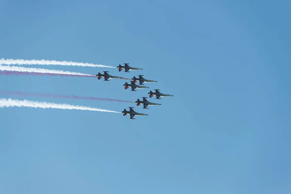 イズミル トルコ 2018 一人のトルコ人を実行する航空ショー イズミル上空独立イズミルの日 — ストック写真