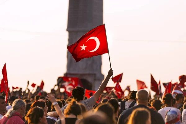 Szeptember Függetlenség Napja Izmir Zsúfolt Emberek Gundogdu Tér Egy Török — Stock Fotó