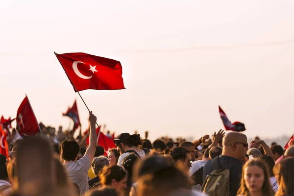 September Självständighetsdagen Izmir Trångt Människor Torget Gundogdu Och Turkisk Flagga — Stockfoto