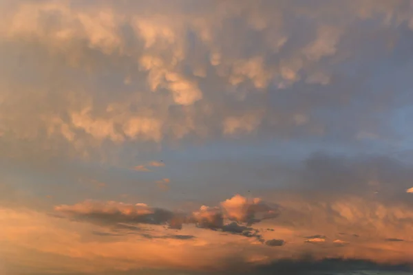 Clouds Заході Сонця Теплими Кольорами — стокове фото
