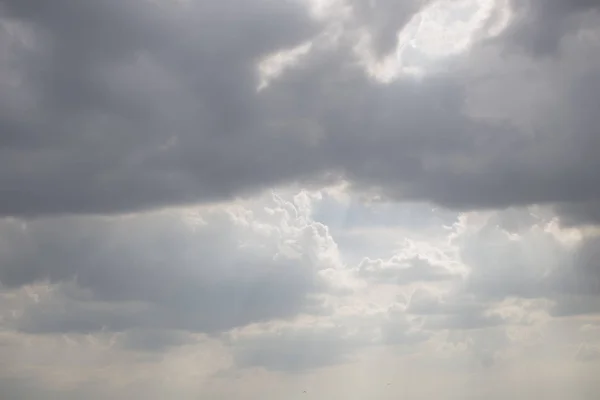 天空中的积云类型云 — 图库照片