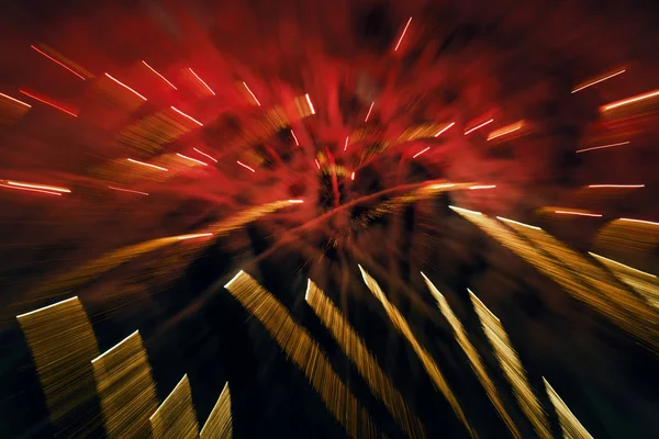 五颜六色的烟花表演在晚上 — 图库照片