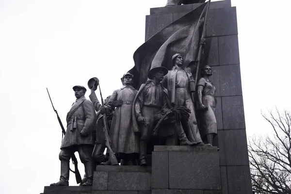 Kharkiv Ukraine December 2017 Saras Shevchenko Sculpture Day Time Cloudy — Stock Photo, Image