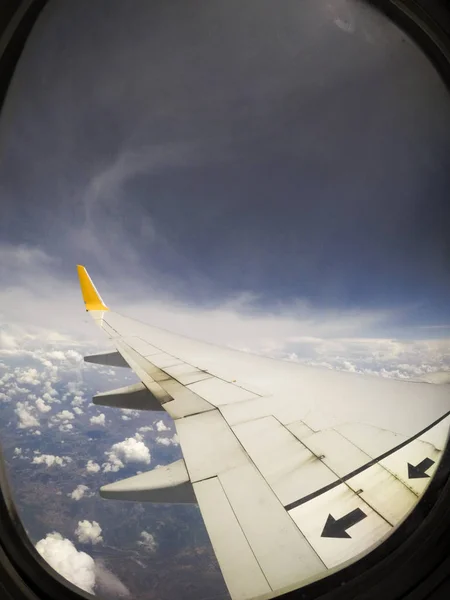 Clouds View Commercial Airplane Wing Airplane Window — Stock Photo, Image