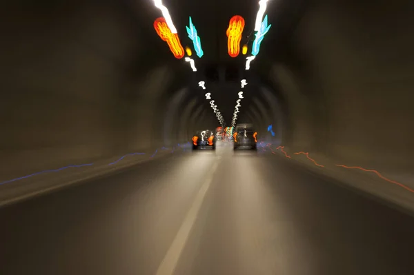 Dlouhá Expozice Tunel Izmir Konak Turecko Světly Rozostlanými Automobily Značkami — Stock fotografie