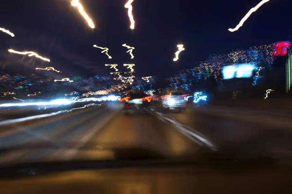 Ressemble Une Vue Des Yeux Conducteur Ivre Longue Exposition Photo — Photo