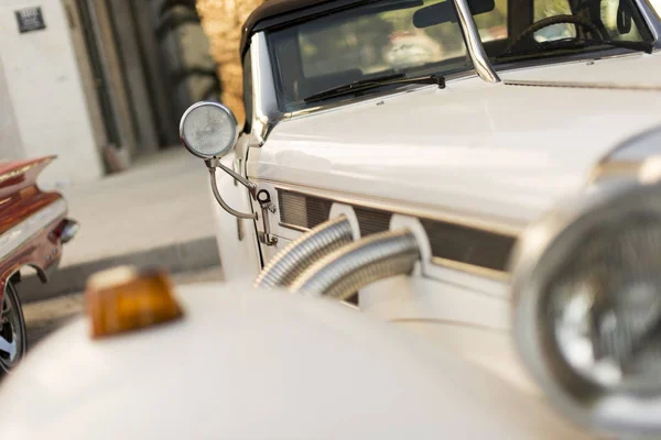 Front view of a 1936 Mercedes 500K Heritage Legacy. — Stock Photo, Image