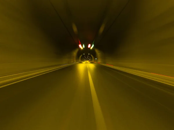 Snabbhet i tunneln. — Stockfoto