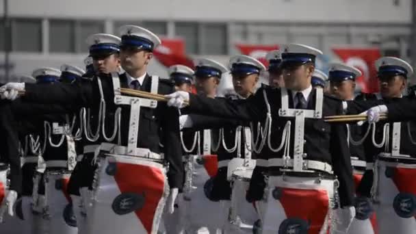 Izmir Turcja Października 2019 Tureccy Studenci Policji Czarnym Mundurze Spacerujący — Wideo stockowe