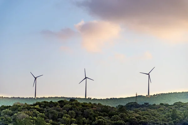 Silueta Tres Molinos Viento Una Colina — Foto de Stock