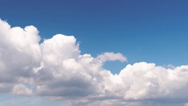 Σύννεφα Ουρανό Time Lapse Πλάνα Ένα Μπλε Φόντο Του Ουρανού — Αρχείο Βίντεο