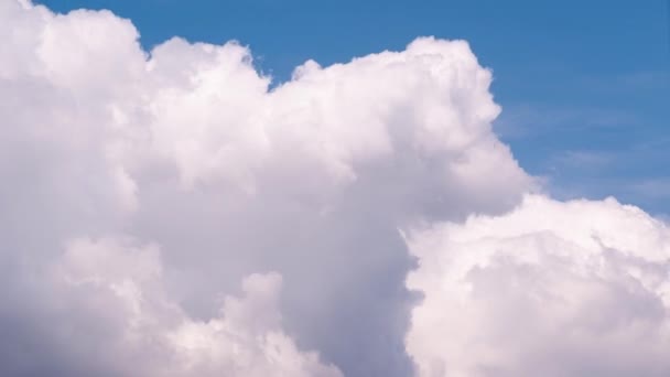 Cielo Nublado Lapso Tiempo Imágenes Sobre Fondo Cielo Azul Día — Vídeos de Stock