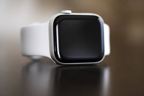 Izmir Turquía Agosto 2020 Primer Plano Del Apple Watch Color —  Fotos de Stock