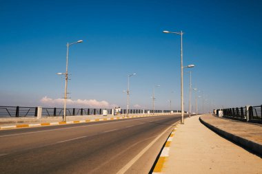Alibey Köprüsü, Balikesir Ayvalik 'te eski adı Cunda Köprüsü..