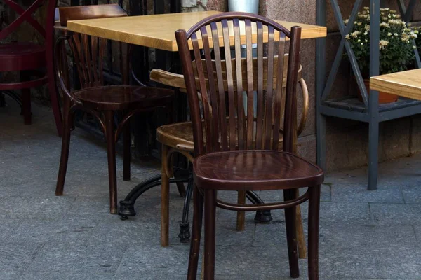 Retro Style Wooden Chair Open Air Cafe Guests — Stock Photo, Image