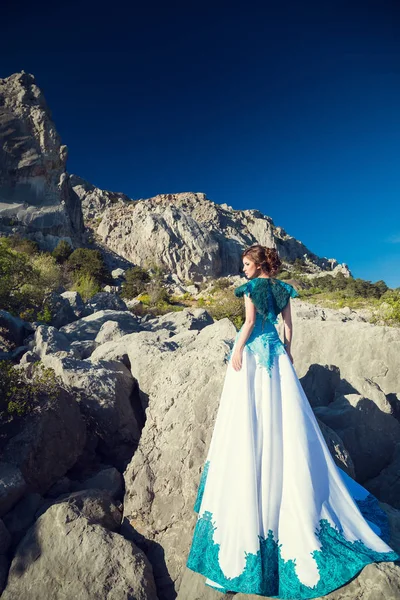 Piękne Kobiety Glamour Moda Model Noszenie Stylowy Piękny Pozowanie Crimea — Zdjęcie stockowe