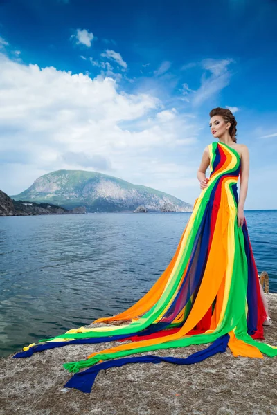 Bella Donna Sexy Modello Moda Glamour Indossando Abito Elegante Crimea — Foto Stock