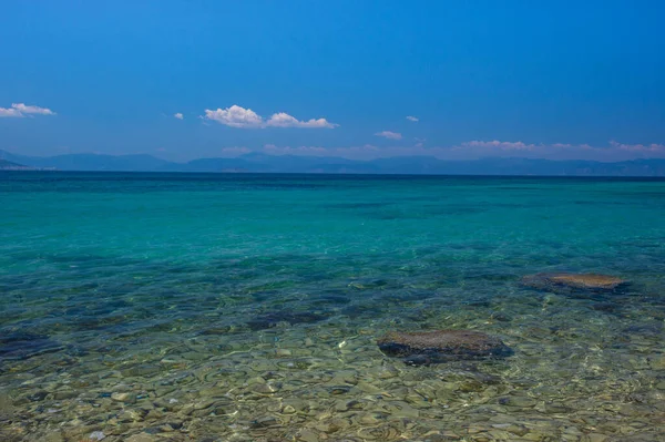 Águas Límpidas Azuis Mar Mediterrâneo Golfo Sarónico Grécia — Fotografia de Stock