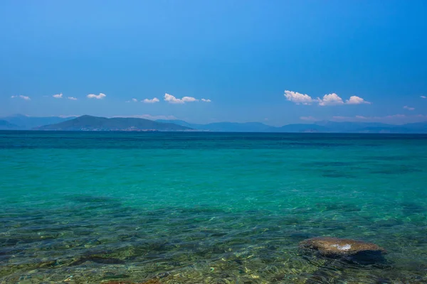 Águas Límpidas Azuis Mar Mediterrâneo Golfo Sarónico Grécia — Fotografia de Stock