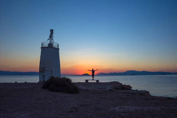 Pequeno Farol Velho Ilha Aegina Golfo Saronic Greece Por Sol — Fotografia de Stock