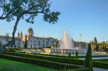 Jeronimos Manastırı (Mosteiro dos Jeronimos), Lizbon, Portekiz 'de manüel tarzı..
