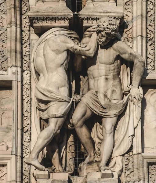 Milano Italia Luglio 2016 Dettaglio Una Statua Sul Duomo Milano — Foto Stock