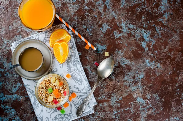 Desayuno Saludable Granola Casero Frasco Vidrio Con Frutas Confitadas Colores —  Fotos de Stock