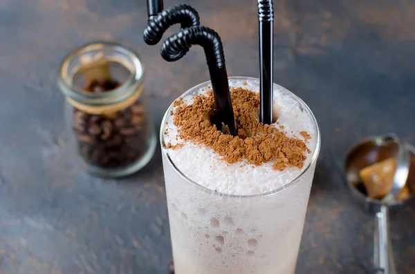 Cóctel Chocolate Con Leche Café Batido Frío Con Leche Hielo — Foto de Stock